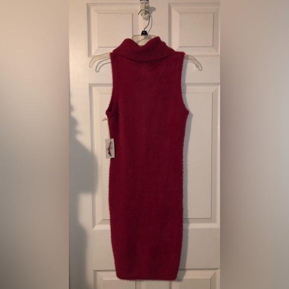 Jessica Simpson Dresses & Skirts - Jessica Simpson turtleneck dress size s